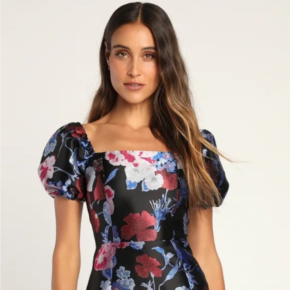 NWT Lulus So Stunning Jacquard Puff Sleeve Mini Dress S Black Multi Floral - Picture 2 of 16